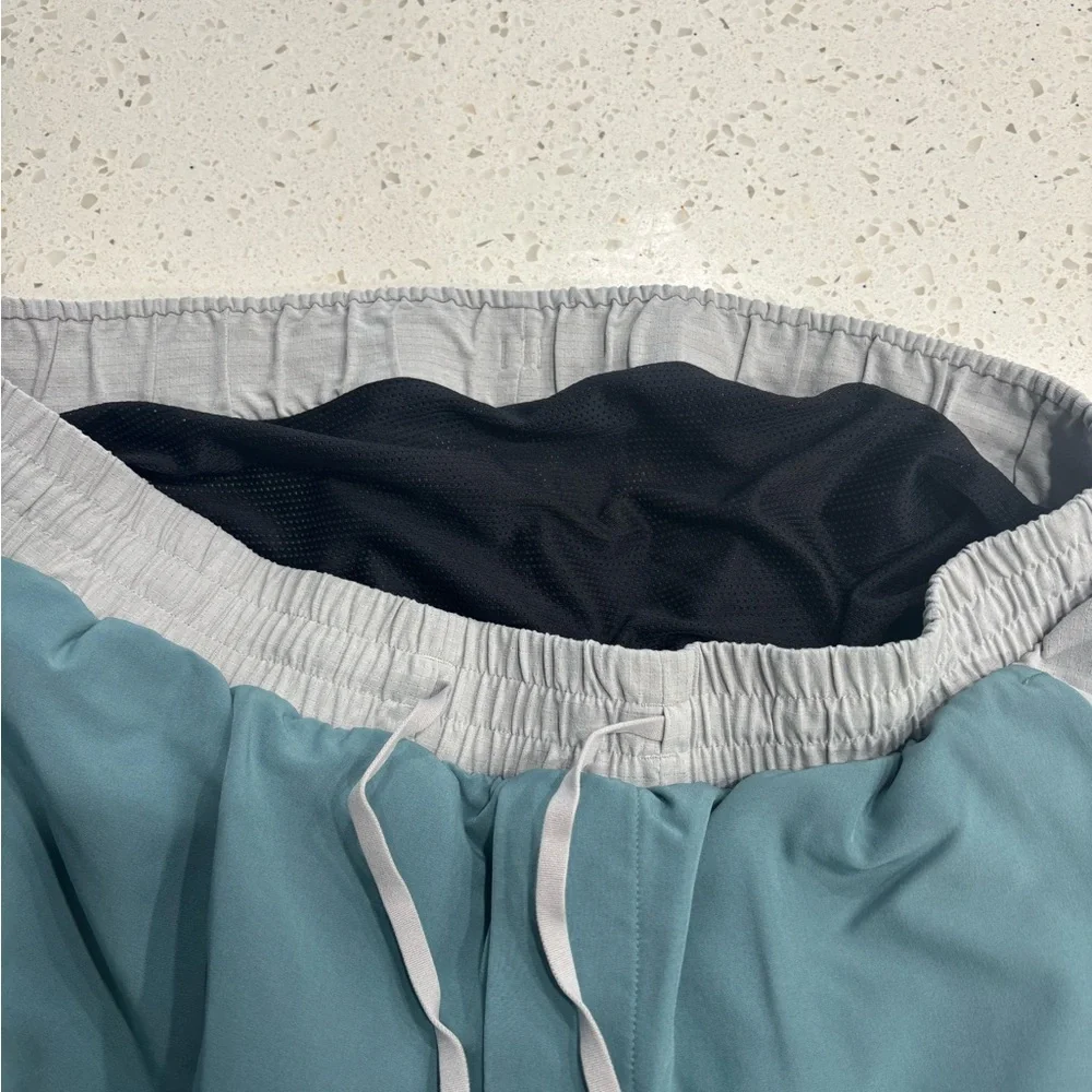 lululemon athletica Teal and blue Swim Trunks. 5” inseam. XL - Picture 4 of 4